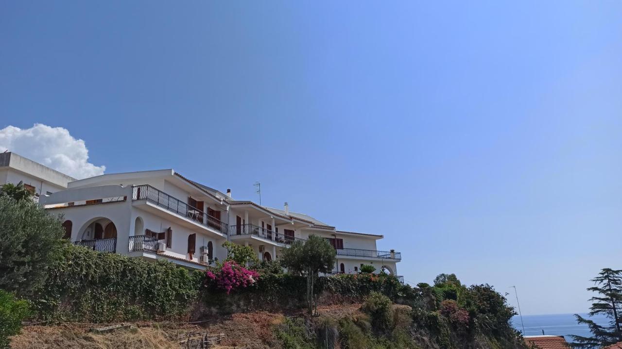 Velalatina Residence B&B Soverato - Camera Maestrale & Camera Tramontana Soverato Marina Buitenkant foto