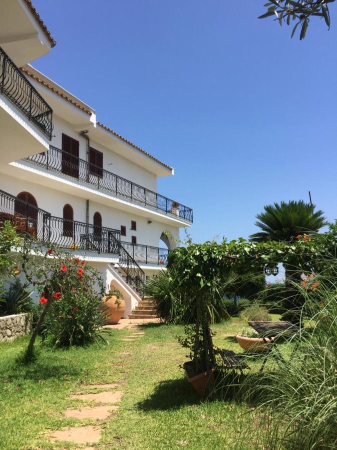 Velalatina Residence B&B Soverato - Camera Maestrale & Camera Tramontana Soverato Marina Buitenkant foto