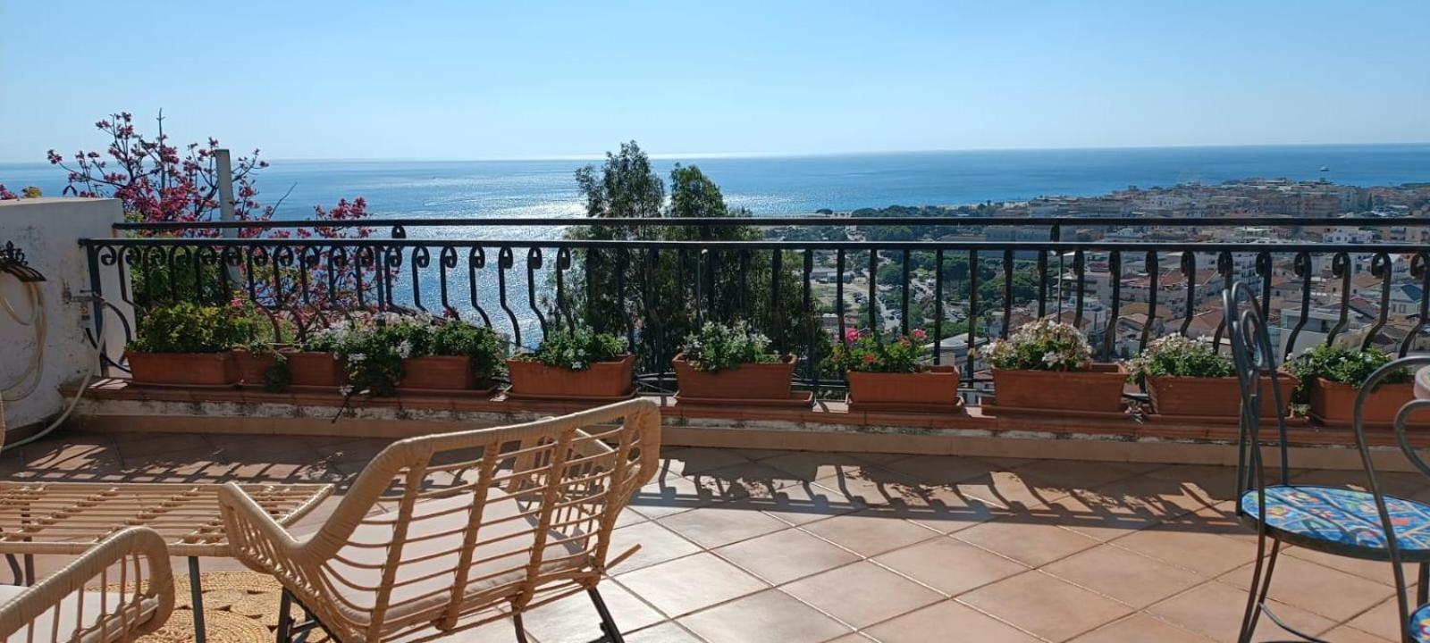 Velalatina Residence B&B Soverato - Camera Maestrale & Camera Tramontana Soverato Marina Buitenkant foto